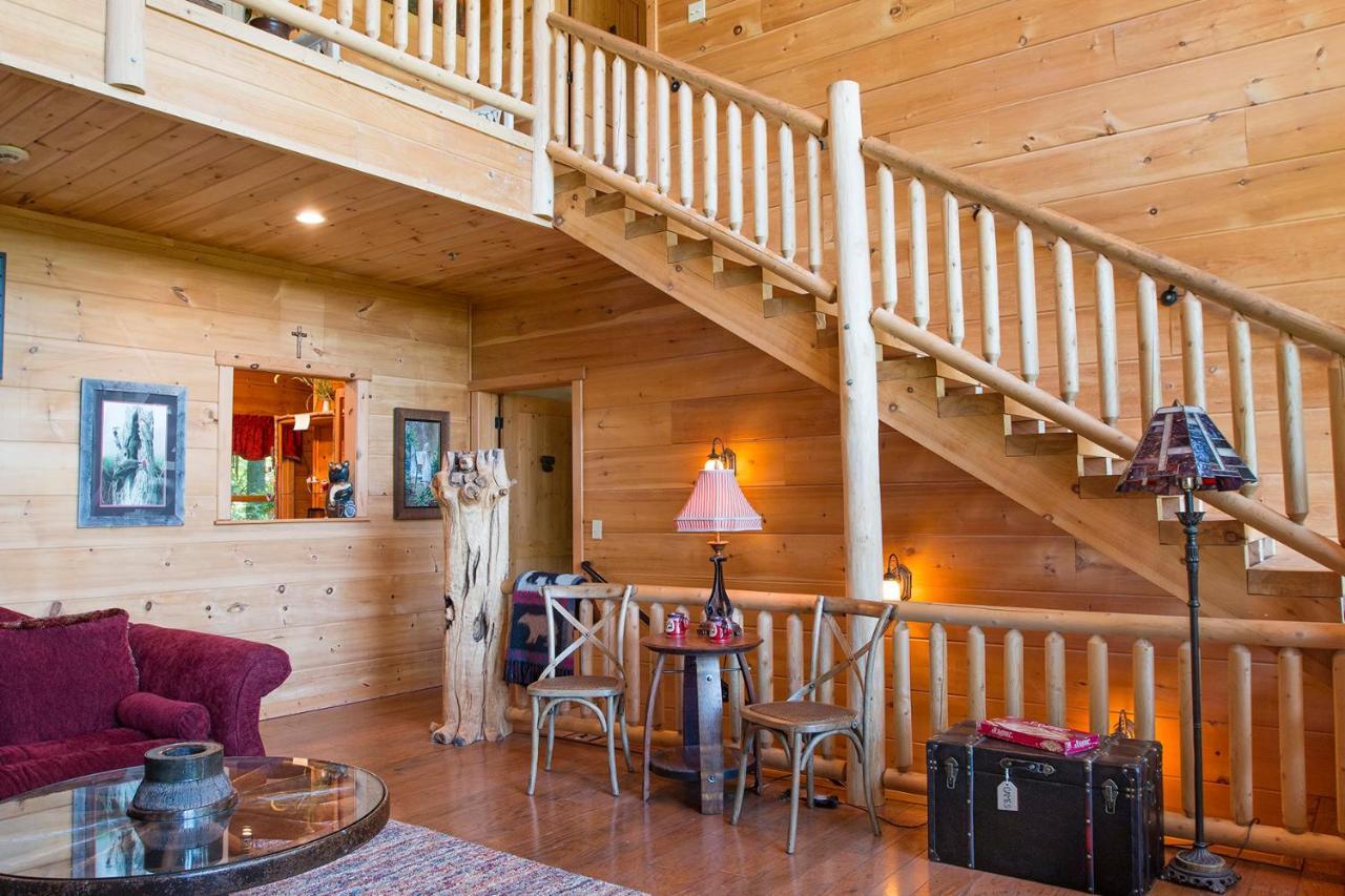 Lazy Bear Lodge Valle Crucis Eksteriør bilde