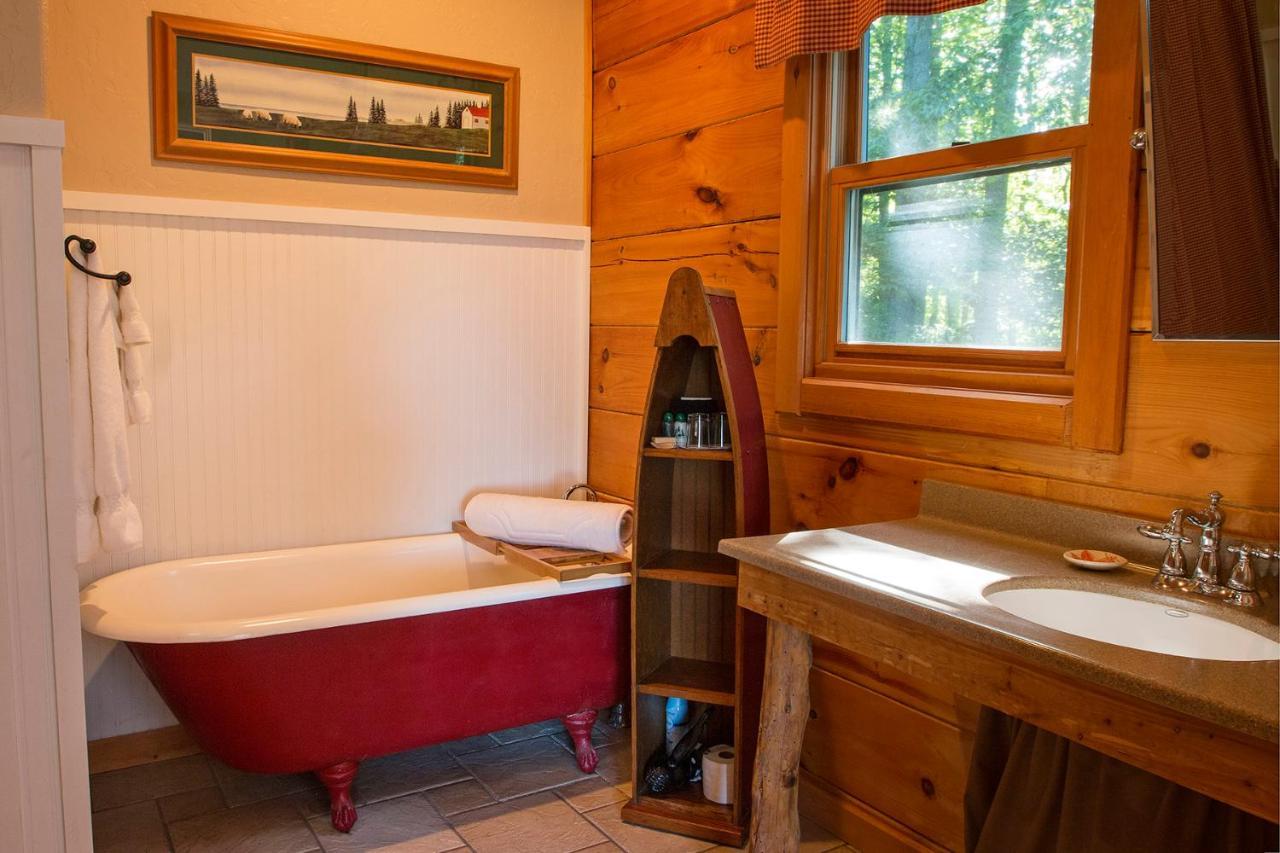 Lazy Bear Lodge Valle Crucis Eksteriør bilde