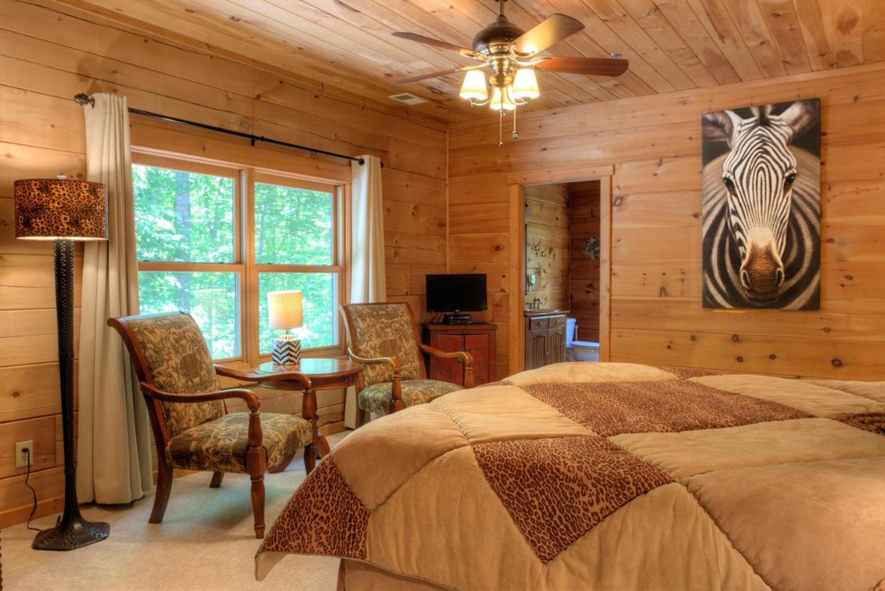 Lazy Bear Lodge Valle Crucis Eksteriør bilde