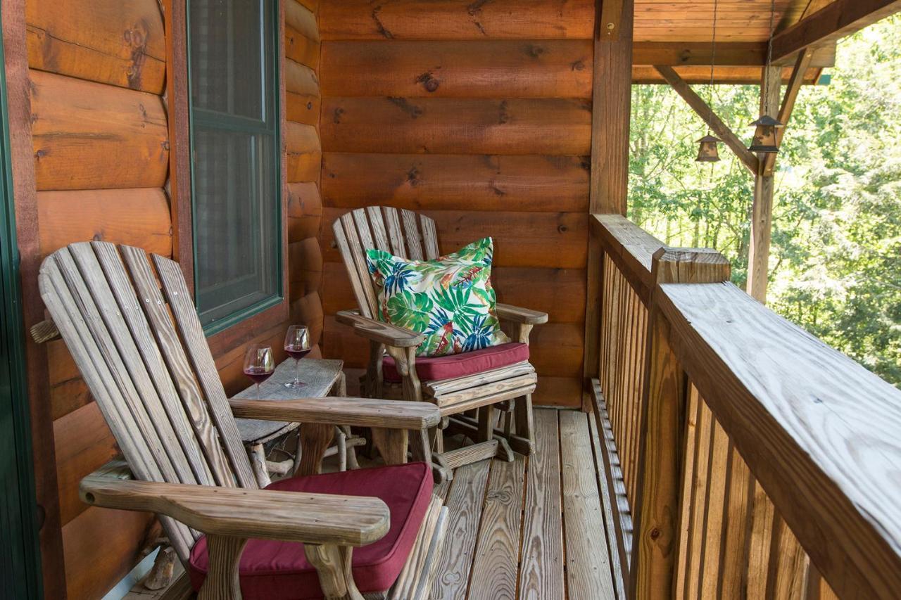 Lazy Bear Lodge Valle Crucis Eksteriør bilde